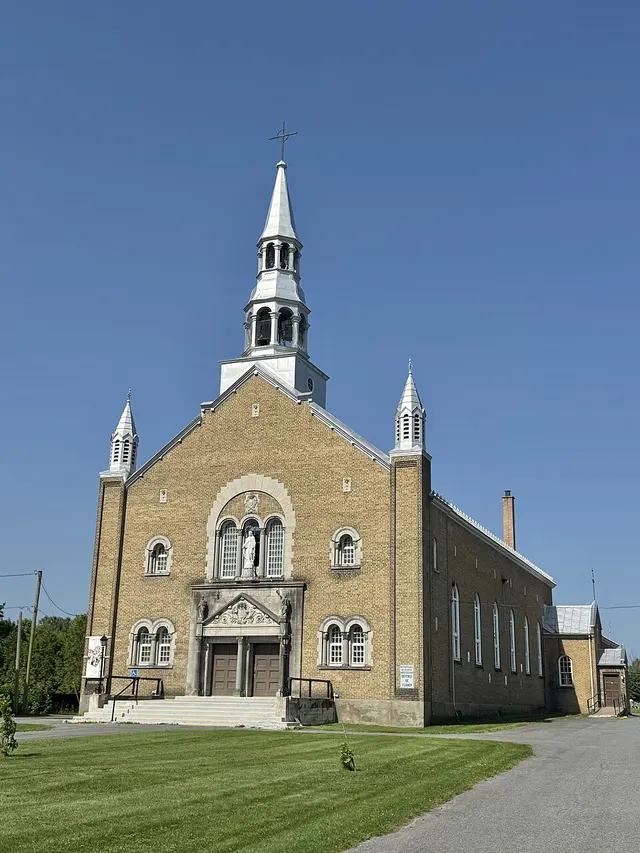 Notre-Dame-du-Mont-Carmel, Lacolle, Quebec