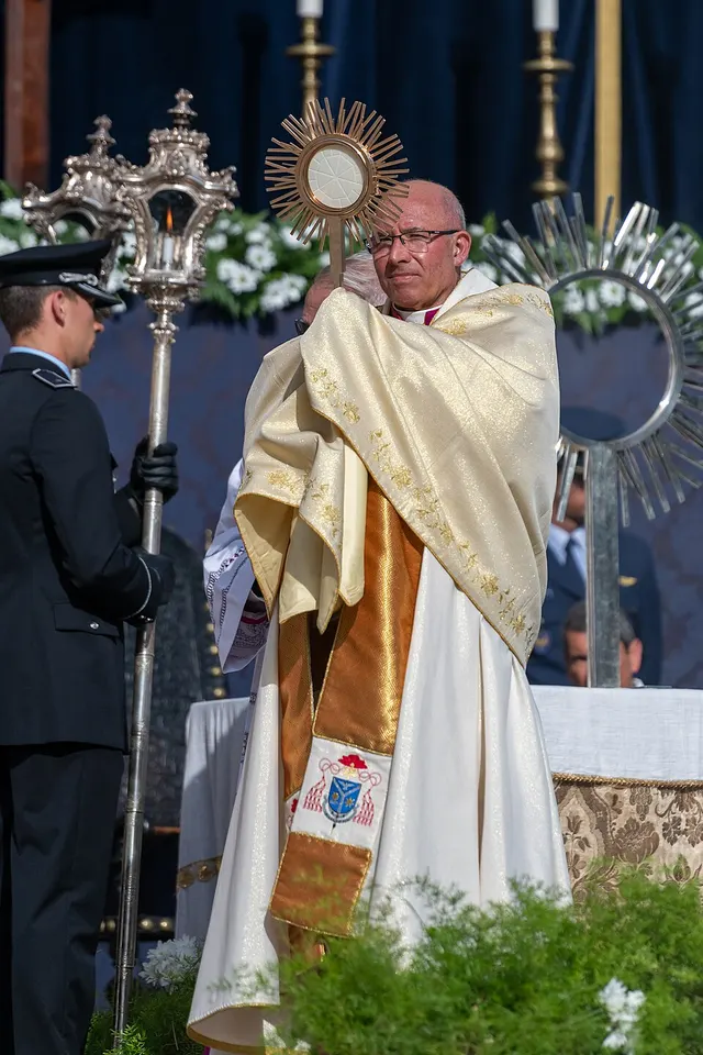 Salut du Saint-Sacrement