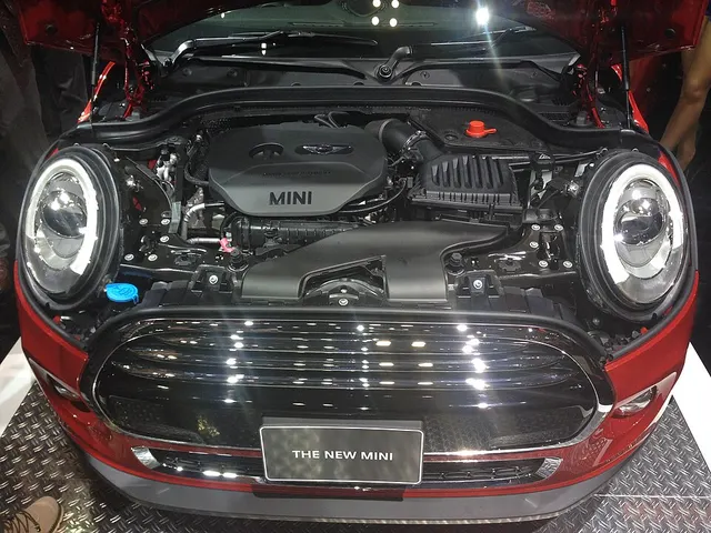 BMW B38 engine