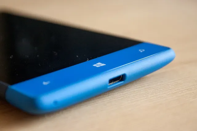 HTC Windows Phone 8S