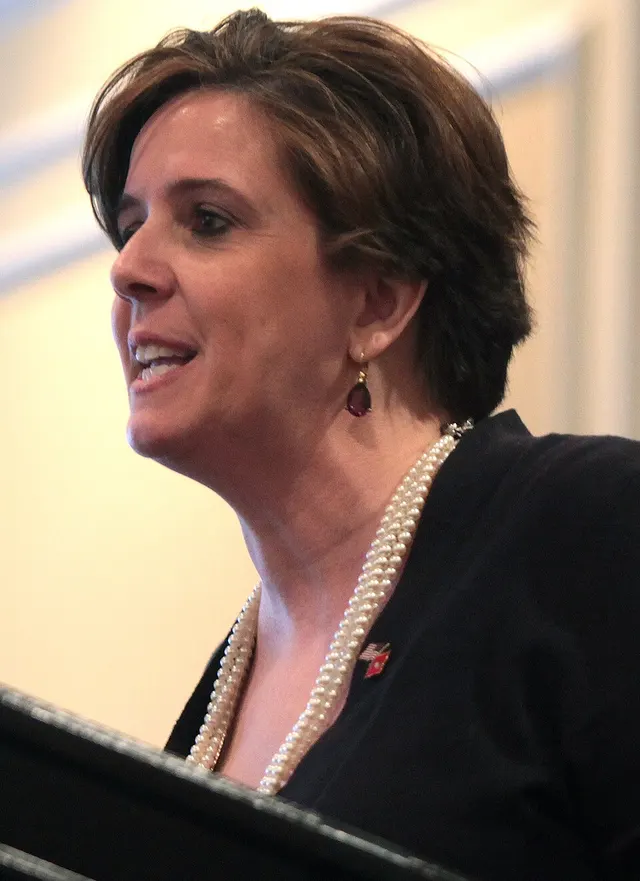 Jennifer Horn