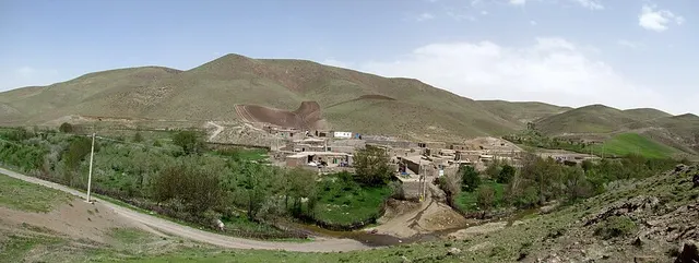 Owzun Owbeh, East Azerbaijan