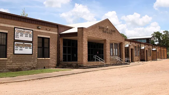 Round Top-Carmine High School