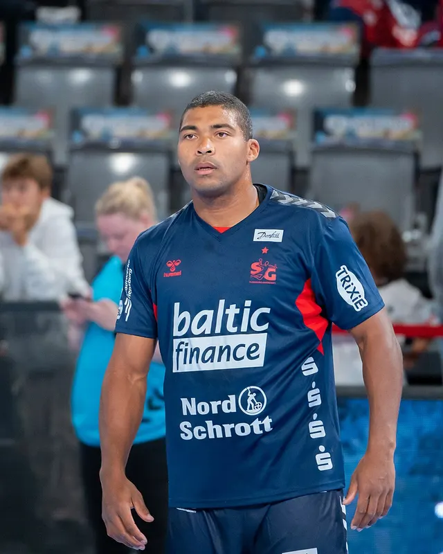 Mads Mensah Larsen