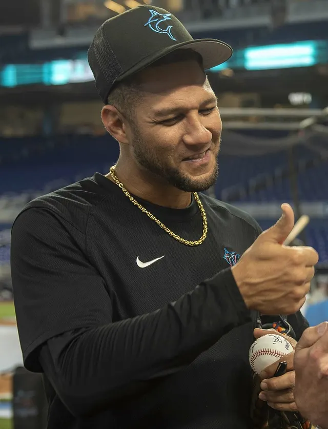 Yulieski Gurriel