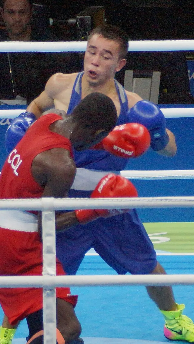 Amateur boxing