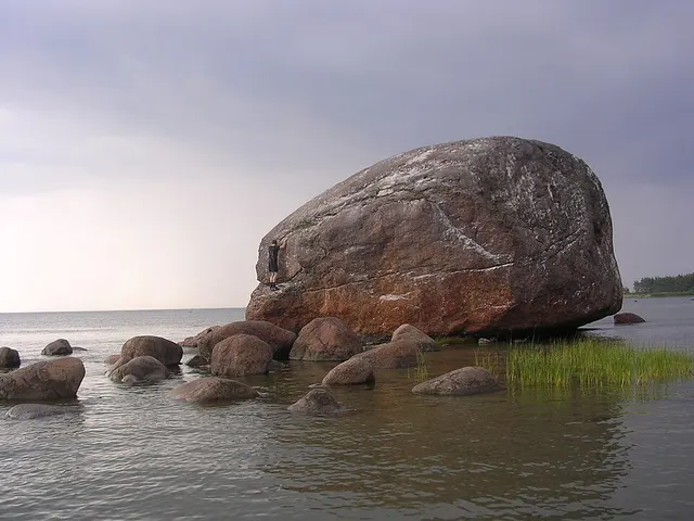 Ehalkivi