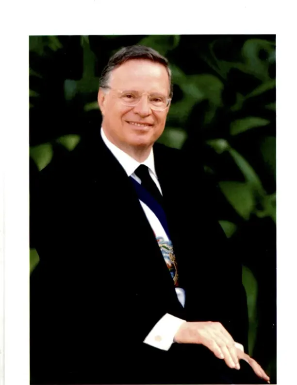 Miguel Ángel Rodríguez Echeverría