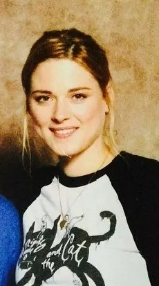Alexandra Breckenridge