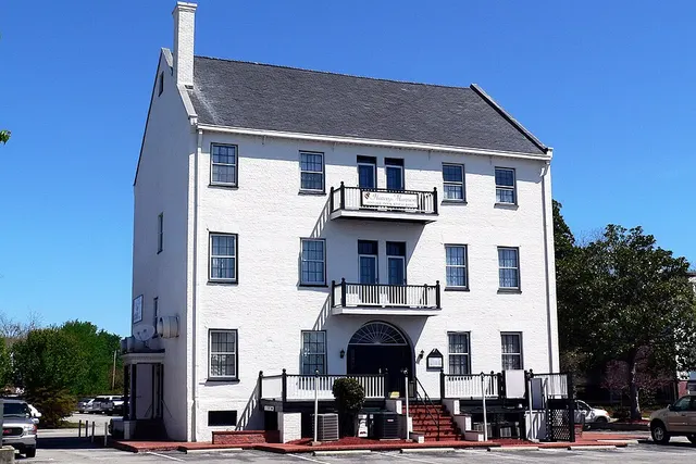 Harvey Mansion