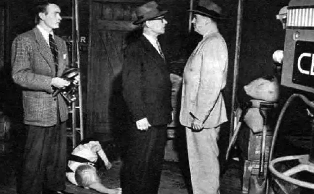 Casey, Crime Photographer