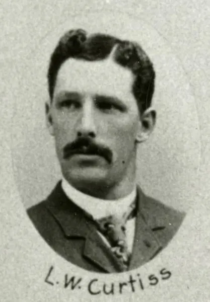 Leon Curtiss