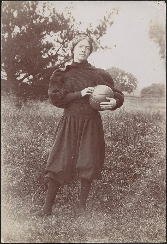 Agnes Morley Cleaveland