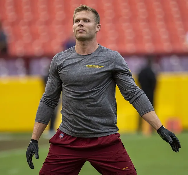 Adam Humphries