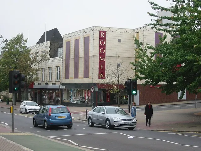 Roomes Stores