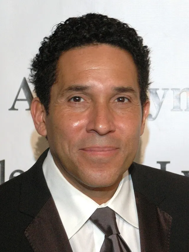 Oscar Nuñez