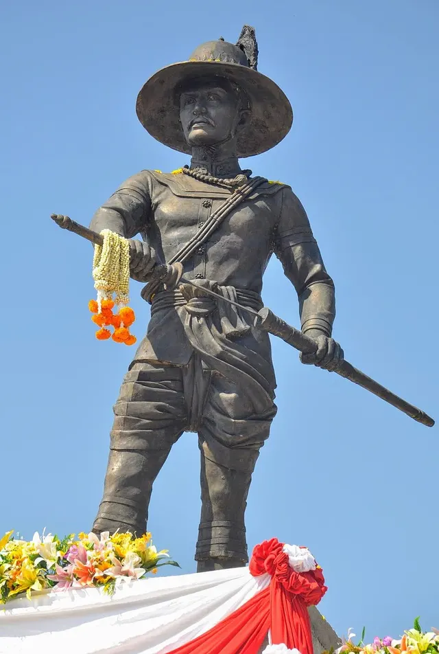 Taksin