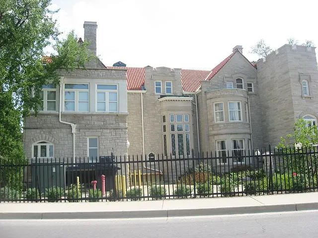 Minnetrista Boulevard Historic District