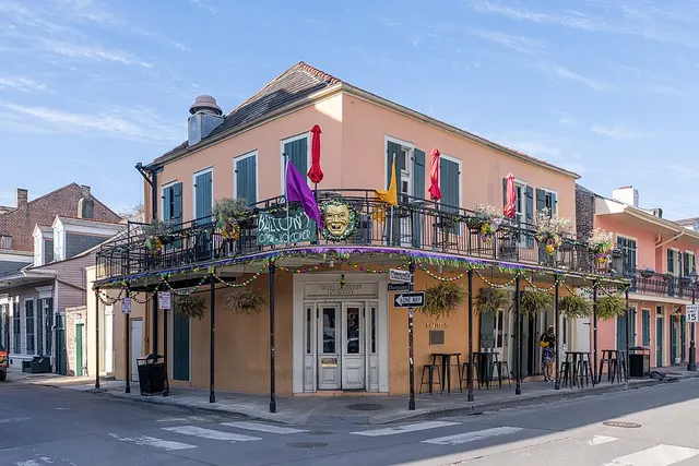 Cafe Lafitte in Exile