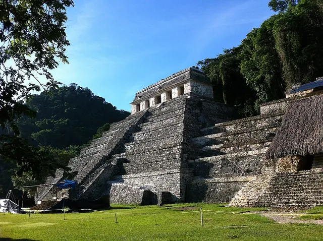Architecture maya