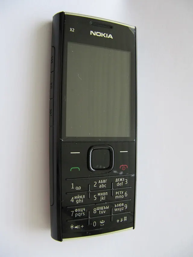 Nokia X2