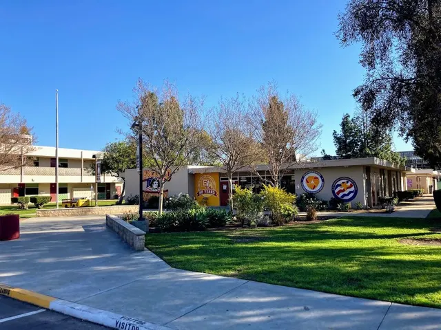 El Modena, California