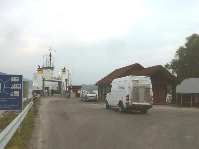 Hennset