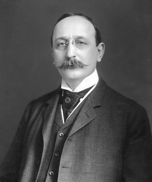 Cass Gilbert