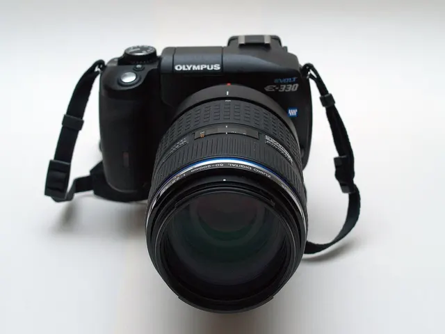 Olympus E-330