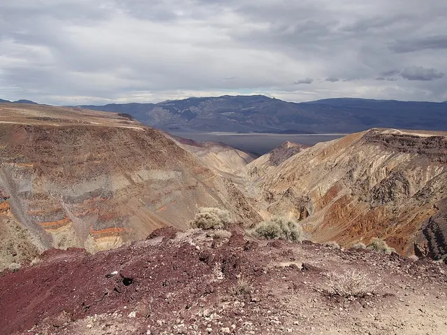Rainbow Canyon