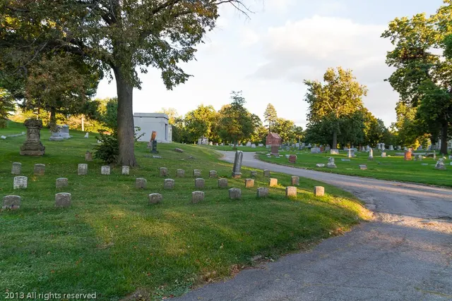 Oak Hill Cemetery