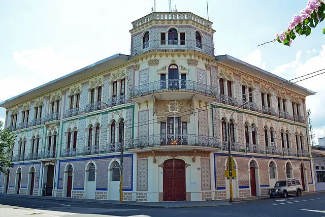 Old Hotel Palace