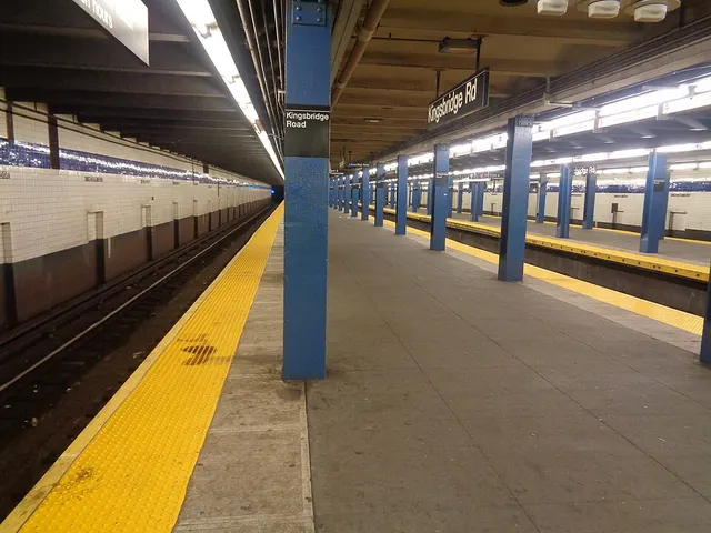 Kingsbridge Road station