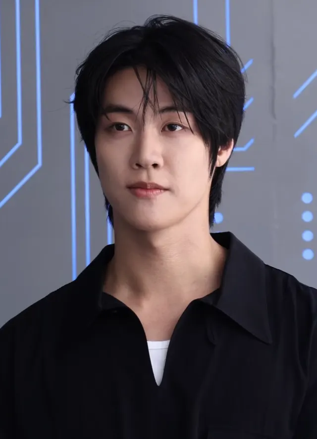 Lee Seung-hyub