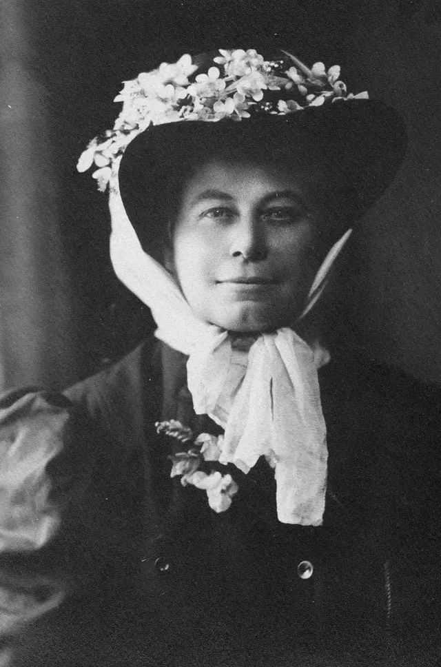 Alice Eastwood