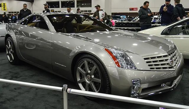 Cadillac Evoq