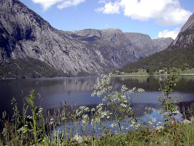 Simadal Fjord