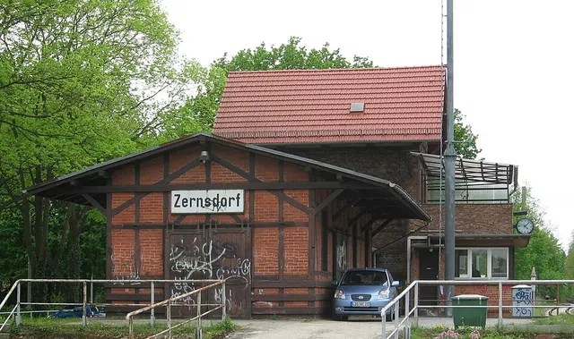 Zernsdorf station