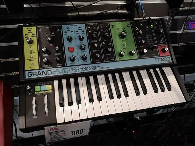 Moog Grandmother