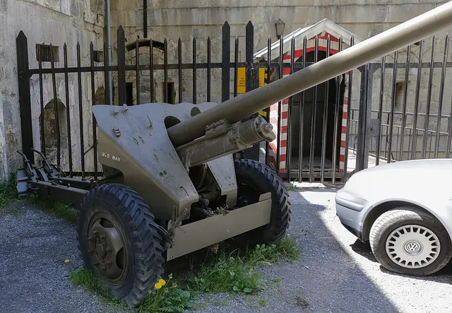 85 mm vz. 52