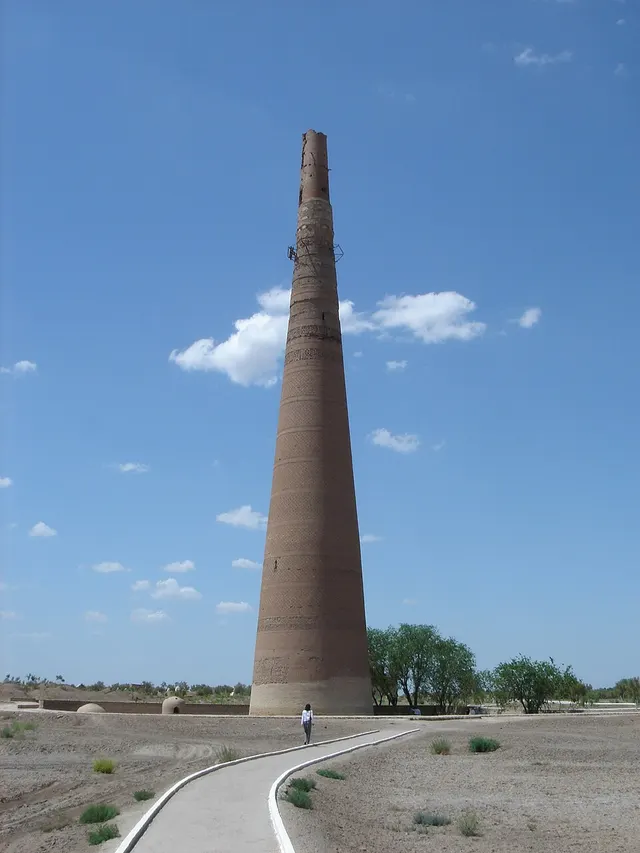Kutlug Timur Minaret