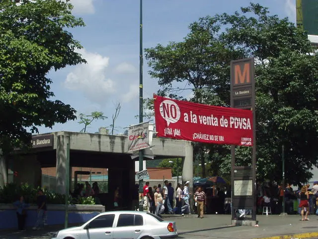 La Bandera station