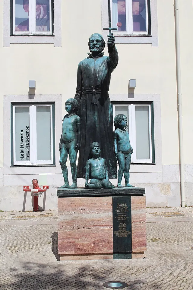 Statue of António Vieira