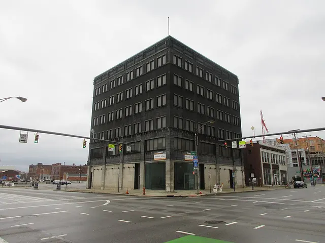 Standard Building
