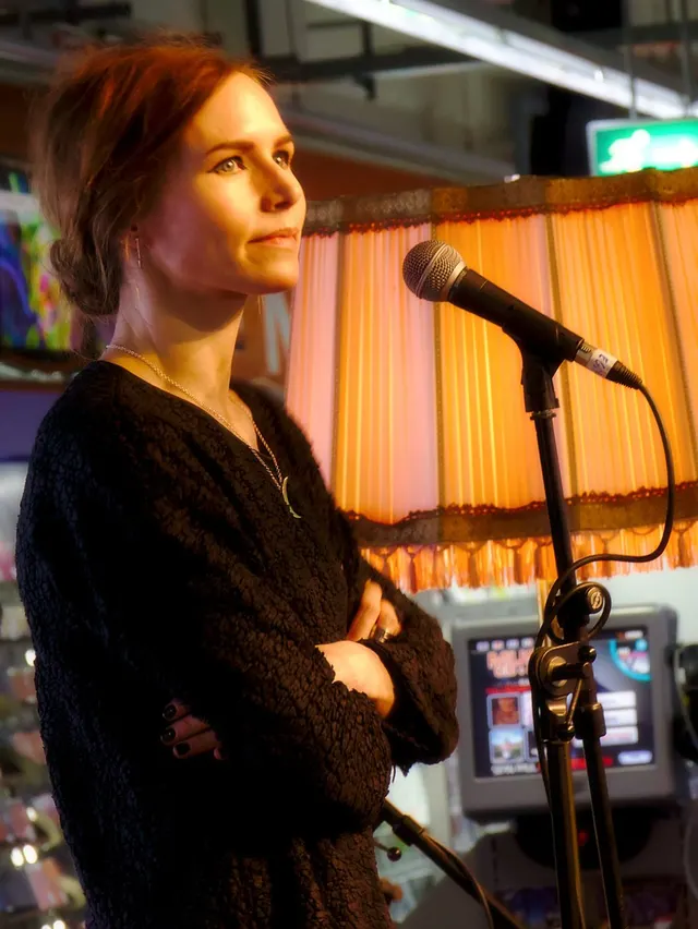 Nina Persson