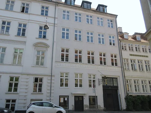 Lille Strandstræde 18