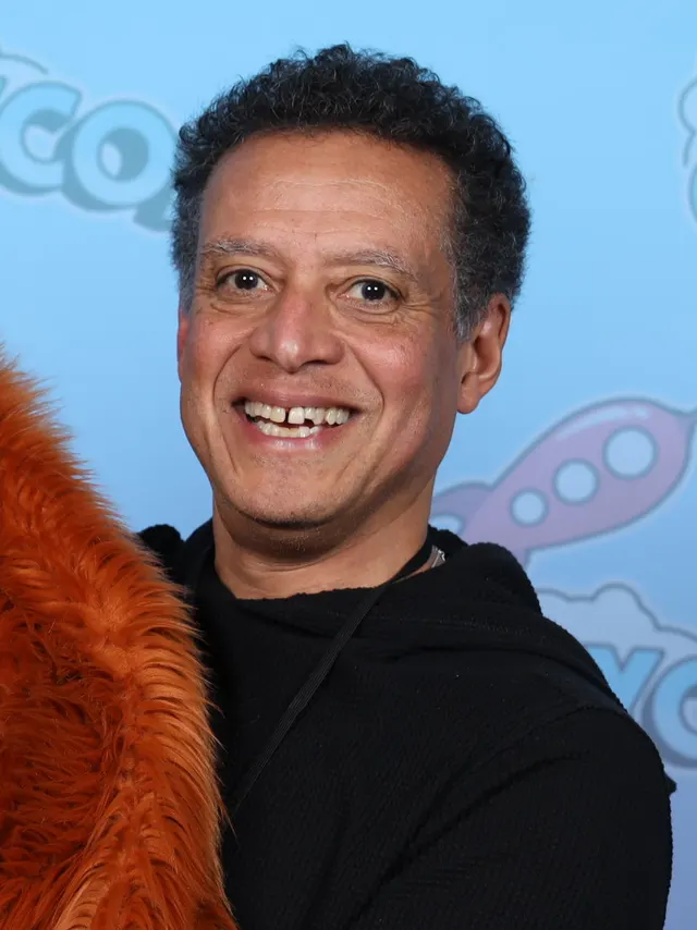 Noel MacNeal