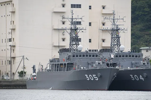 JS Hirado