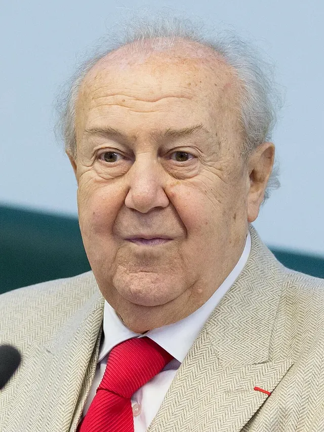 Zourab Tsereteli