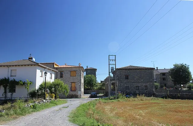 Latorre, Aínsa